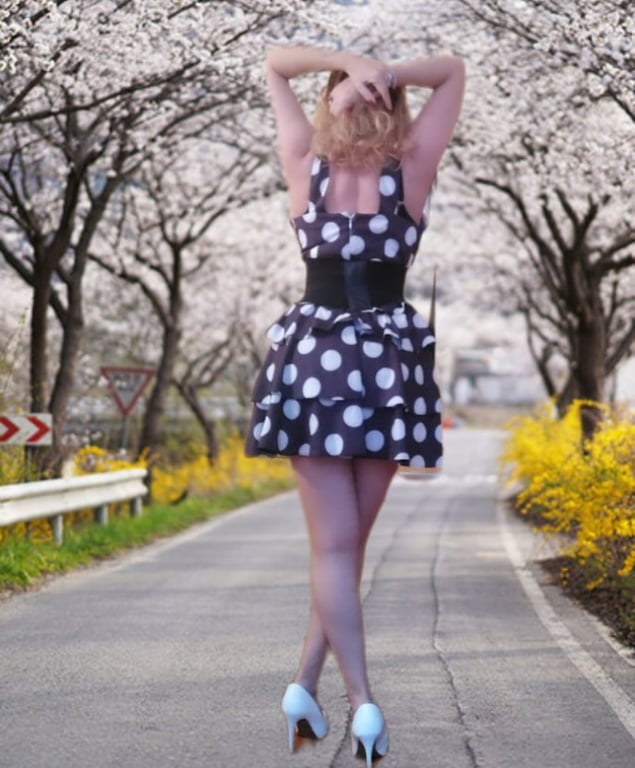 Gueixa, massagem, depilação masculina, dominação, prostática 