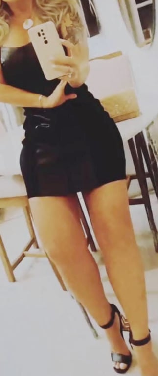 Ingrid - especialista em massagem nuru
