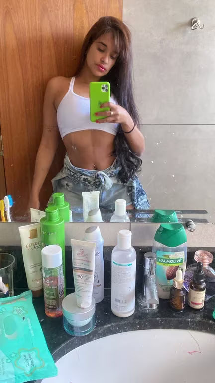 Amanda Massagem em