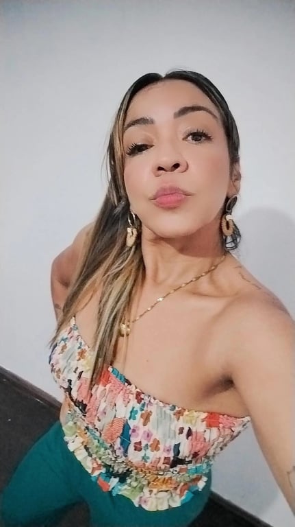 Ane Terapeuta massoterapeuta e sexóloga Massagem