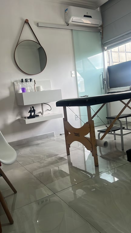 Beatriz massoterapeuta técnicas de massagem Massagem sensual em