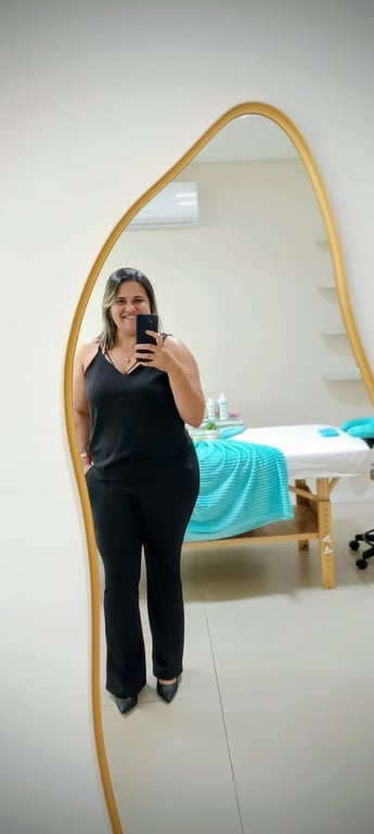 Vanessa Massoterapeuta - Massagens Relaxante e ventosaterpia Massagem tântrica