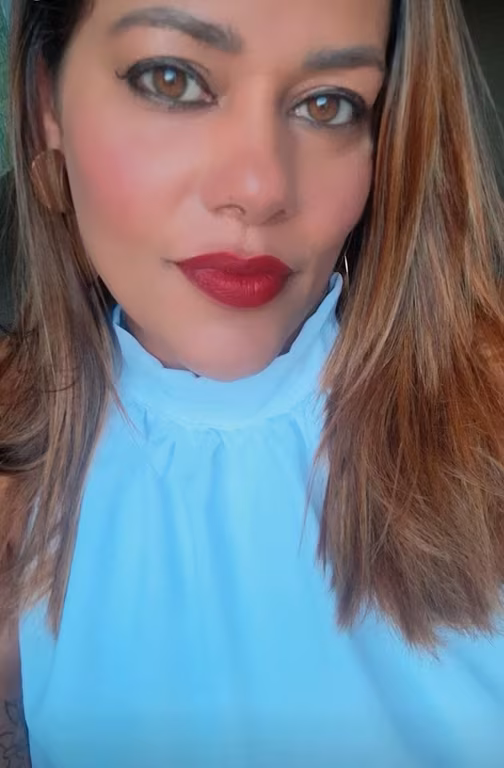 Vivi | Terapeuta Tântrica Sensual