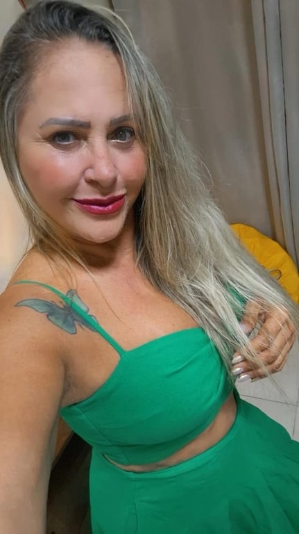 Sarah – Massagem Tântrica e Sensual Massagem sensual