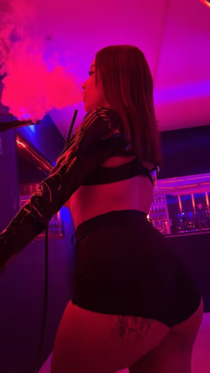 Ruby — Carinho, charme e uma presença inesquecível