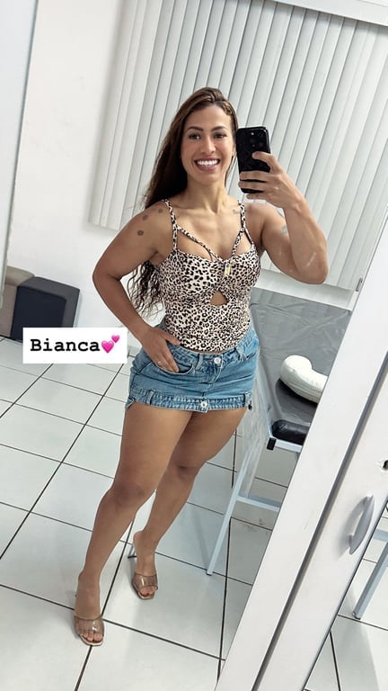 Massagem com sensualidade e com muito carinho