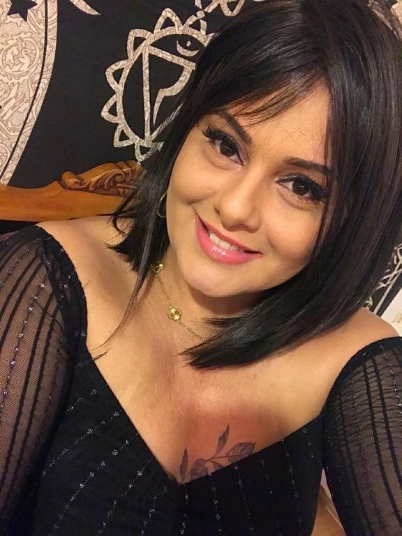 Carol Perez | Massagem Tântrica Certificada + Sensual Nuru Bela Vista