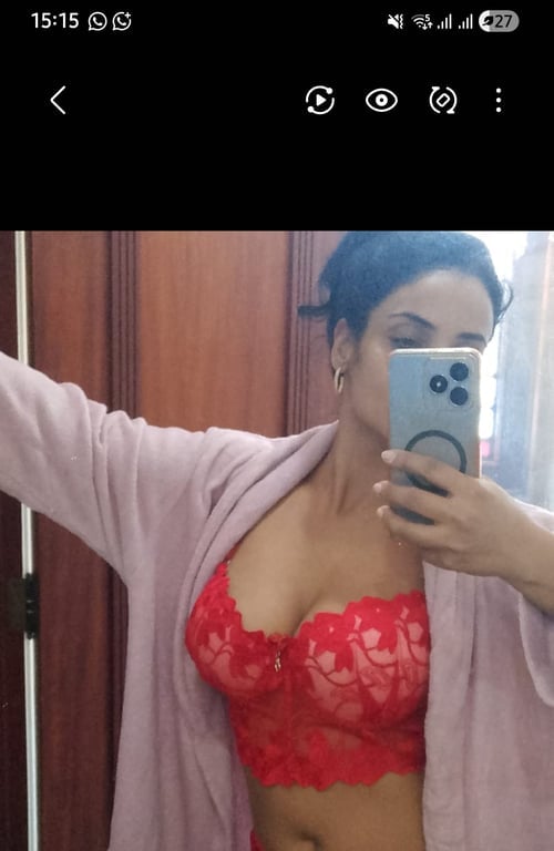 Vivian Massoterapeuta Massagem tântrica