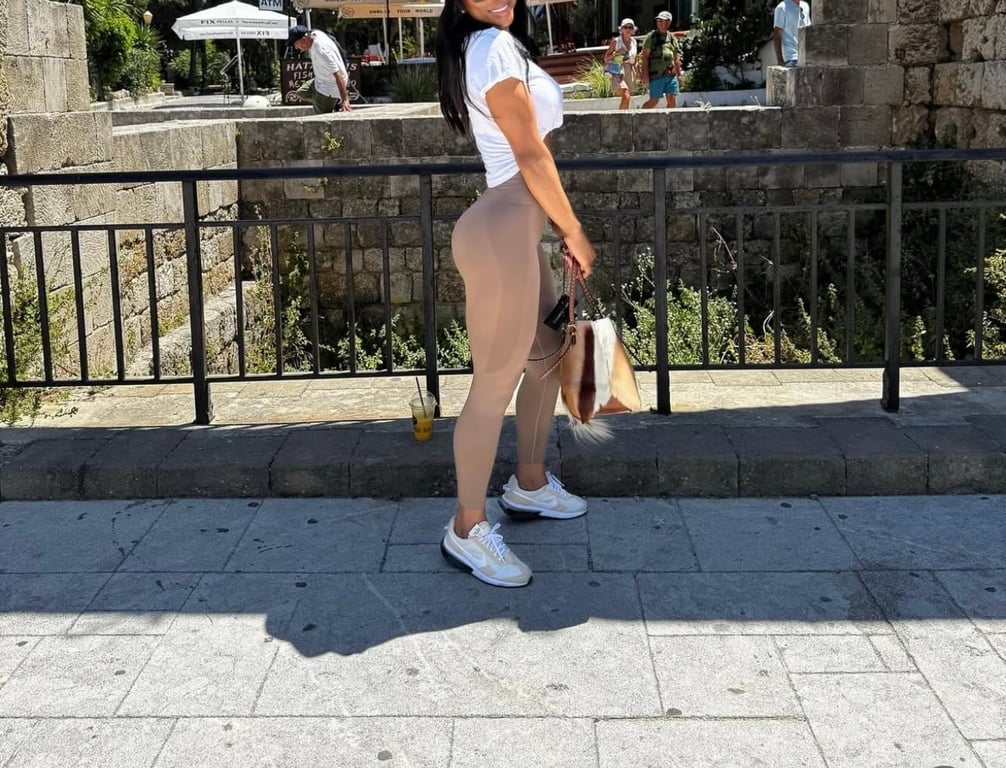 Massagem tântrica e terapêutica 