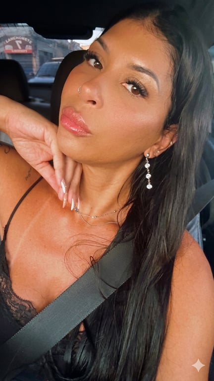 Karolina Salvatore, Massagem Premium para Quem Exige o Melhor