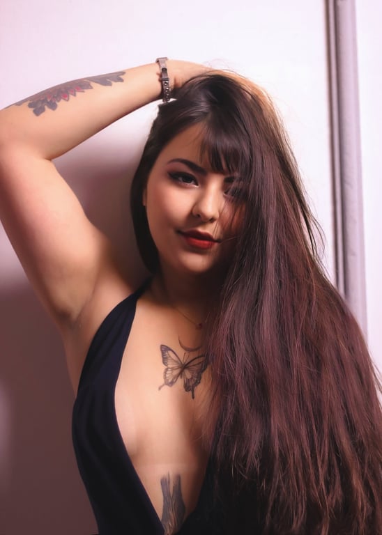 Amanda,charme discrição e requinte.