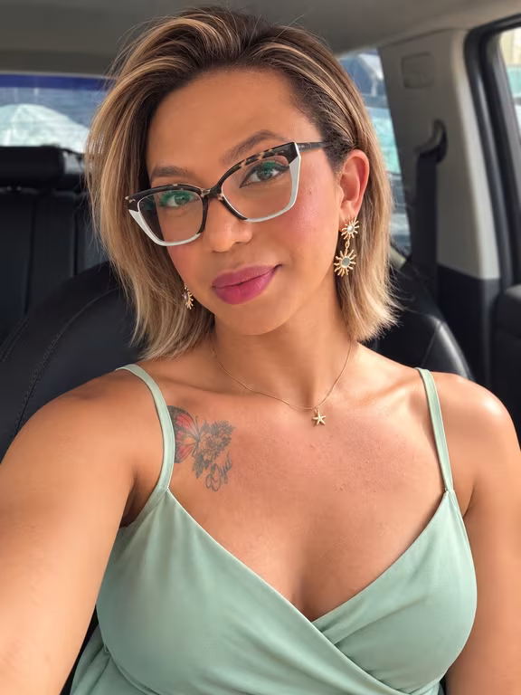 Mulher trans!  massagem com final