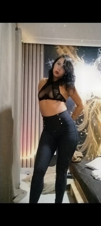 MELL PRADO | MASSAGEM SENSUAL