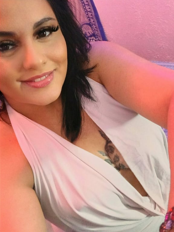 Carol Perez — Encontros que Acontecem na Alma e na Pele