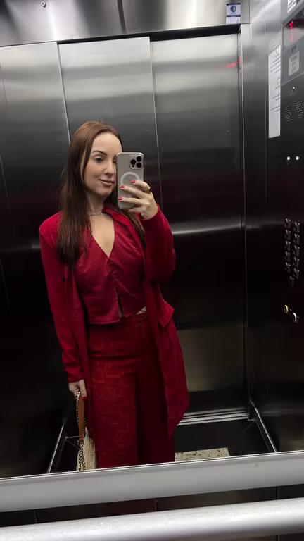 Daiane Grison, Desperto em você o que nunca sentiu antes