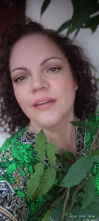 Amora Massagem Tântrica e outras. Massagista em