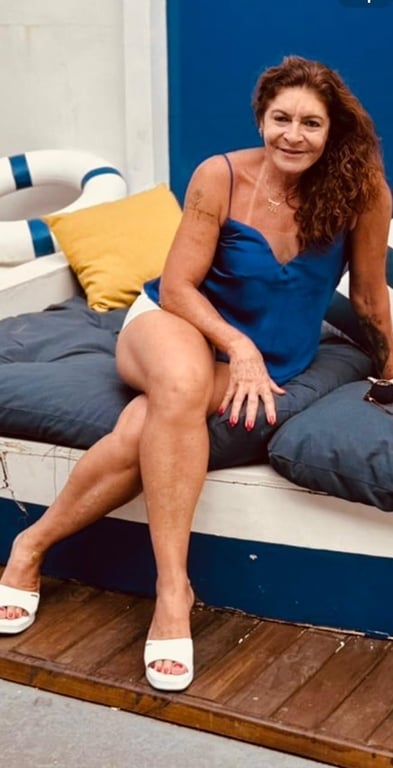 Lu - Massoterapeuta - Venha relaxar em minhas mãos