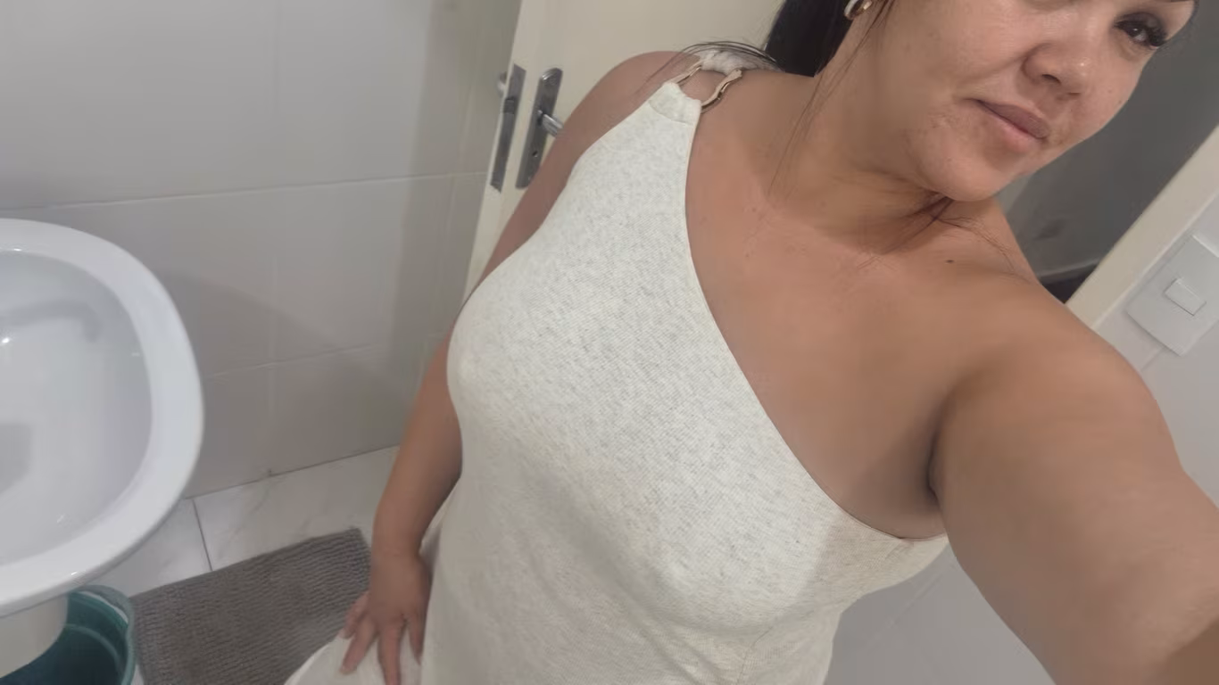 Camile – O Toque que Desperta os Sentidos