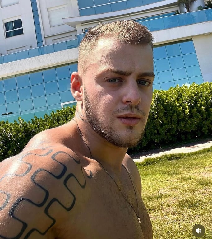 Tales Maggio - sensual / nuru / tântrica / vivência/ shibari 