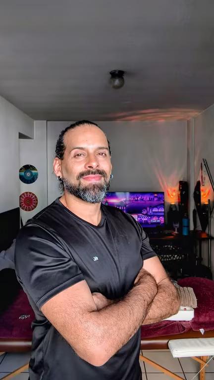 Martin Massagem | Massagem Muscular Naturista