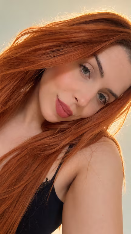 Luna Ruiva | DISPONÍVEL
