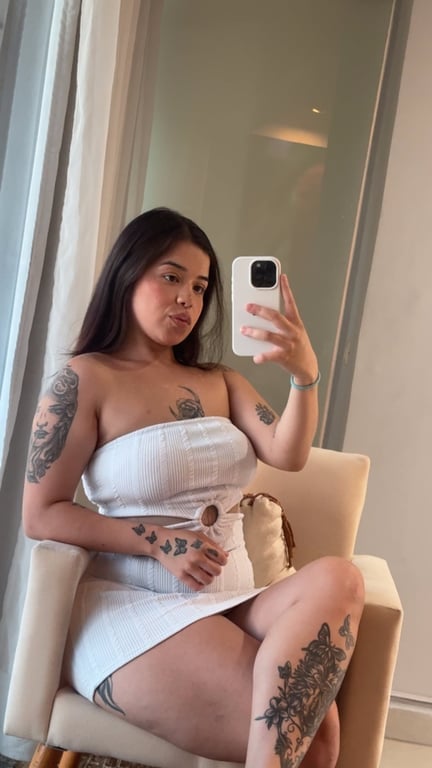 Clara massoterapeuta Essência do Prazer e Relaxamento