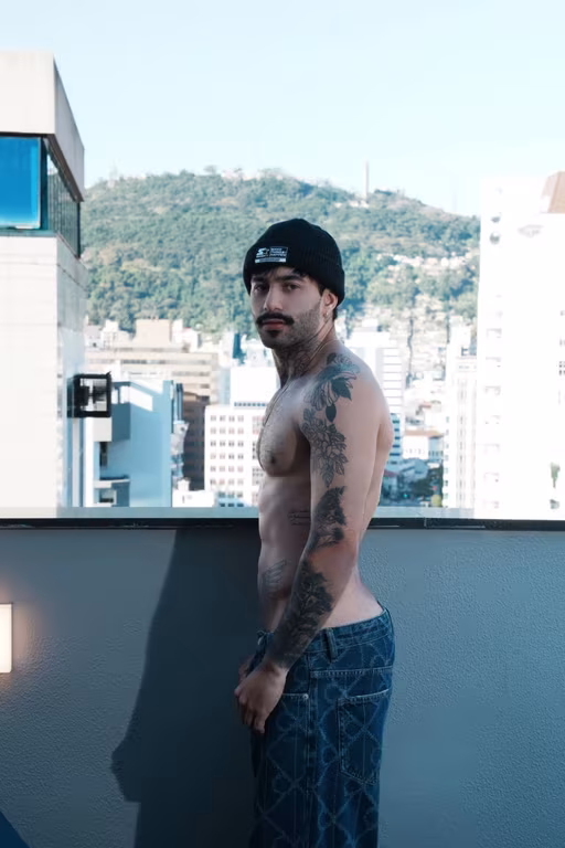 Um Toque potente | Massagem nuru e relaxante Massagem nuru em