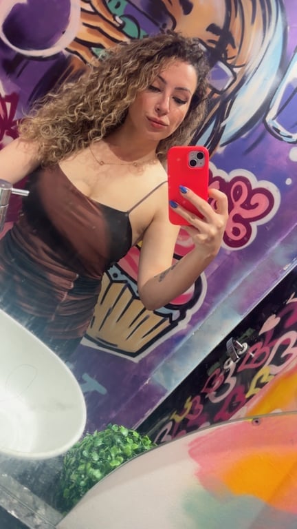 terapeuta Alice Ferraz,venha ter a melhor experiência da sua vida… Alice Ferraz,venha ter a melhor experiência da sua vida…