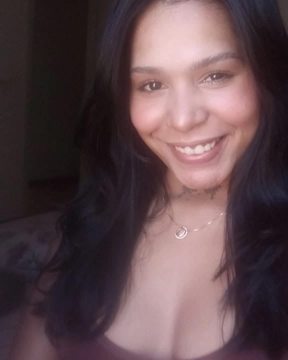 Massoterapeuta Nicole – Massagem Relaxante e Renovadora Massagem tântrica