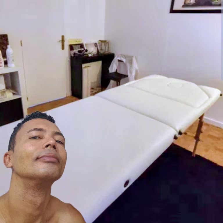 Tantra Top– Massagem e Conexão Sensual Para Mulheres Massagem