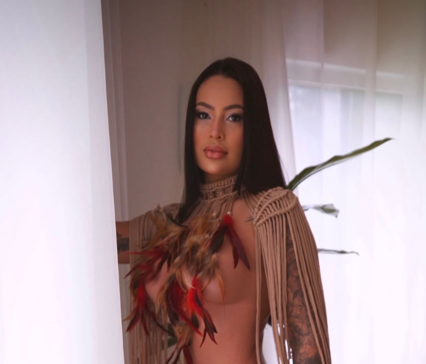 Índia Selva - Massagem terapêutica profissional para corpo e mente.