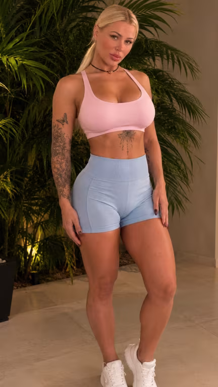MARY MASSAGEM NURU. Deslisando todo o meu corpo sobre o seu . Massagem em