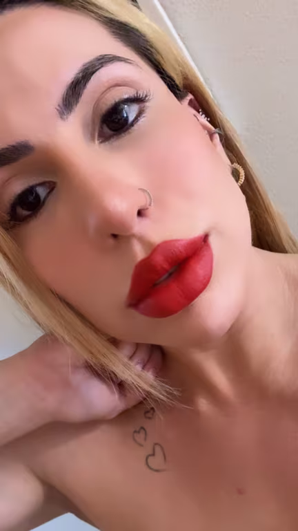 Alice Seu momento de relaxamento, privacidade e bem estar Massagem