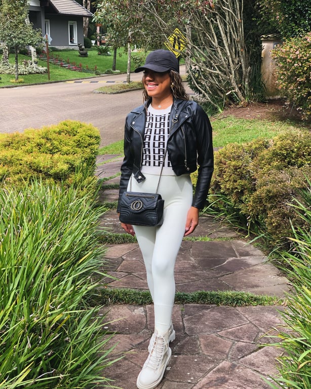 Nicole schults Massagem tântrica