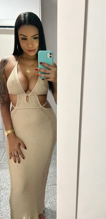 Bel Lins - Massagem, presença e muito prazer.