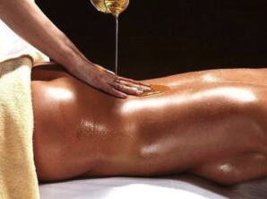 Espaço Essencial – Massagem Tântrica e Nuru para Relaxamento Profundo