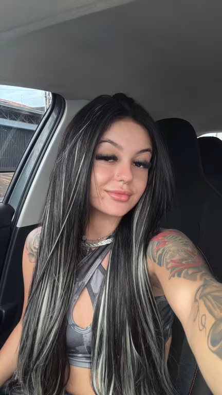 Bianca Alencar Massagista Tatuada, massagens sensuais