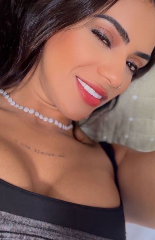 May Oliver Massoterapeuta - Massagem Terapêutica