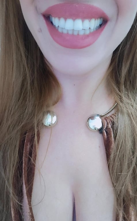 Carla – Massagens Relaxantes e Terapêuticas Massagem sensual