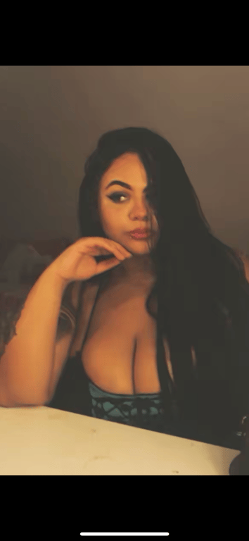 Keroll Lovantino- O prazer em cada toque. Experiência única Massagem