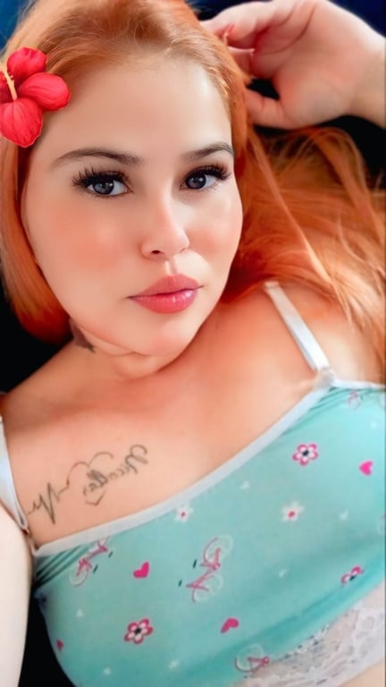 terapeuta Experiência sensorial única, guiada com presença e afeto. Experiência sensorial única, guiada com presença e afeto.