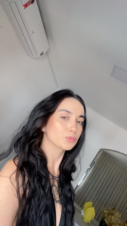 Lorenn/ Nuru, relaxante, Tântrica e vivência! Massagem nuru em