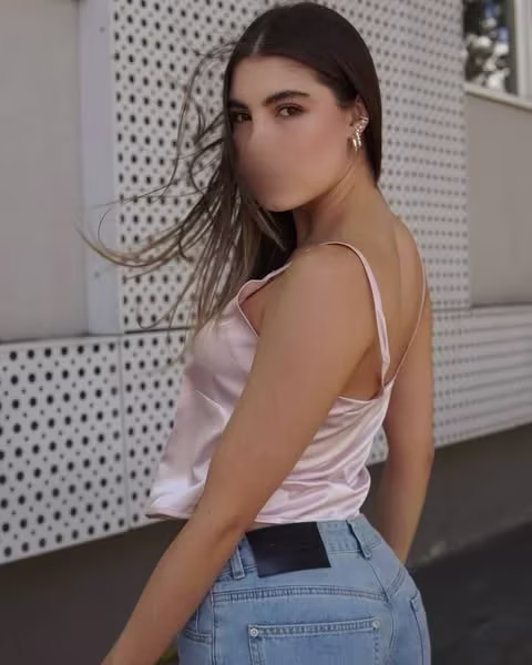 Milena Massagem relaxante e tântrica 24hs Massagem