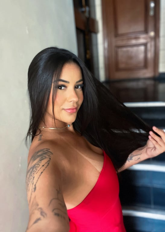 terapeuta Milla - Massagens sensuais sensoriais - extremamente simpática Milla - Massagens sensuais sensoriais - extremamente simpática