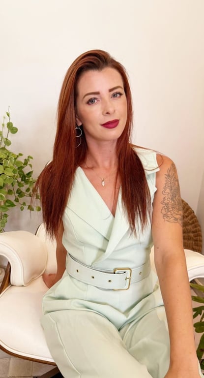 Nanda, especialista em tantra. Venha sentir o poder do meu toque