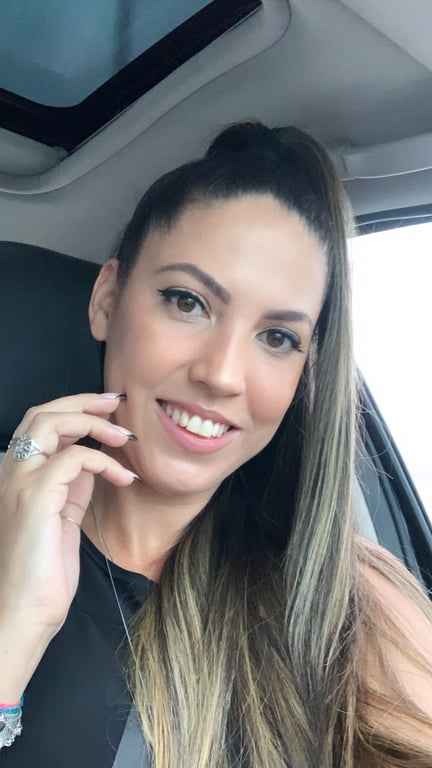 Vanessa Terapeuta Nuru e Nuru mútua