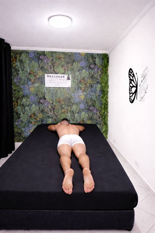 Giovanna trans Massagista. Massagem nuru em