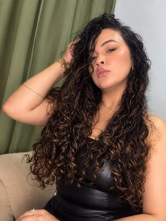 Maya Valente • Tantrica • Nuru • Dark Tantra • Dominação