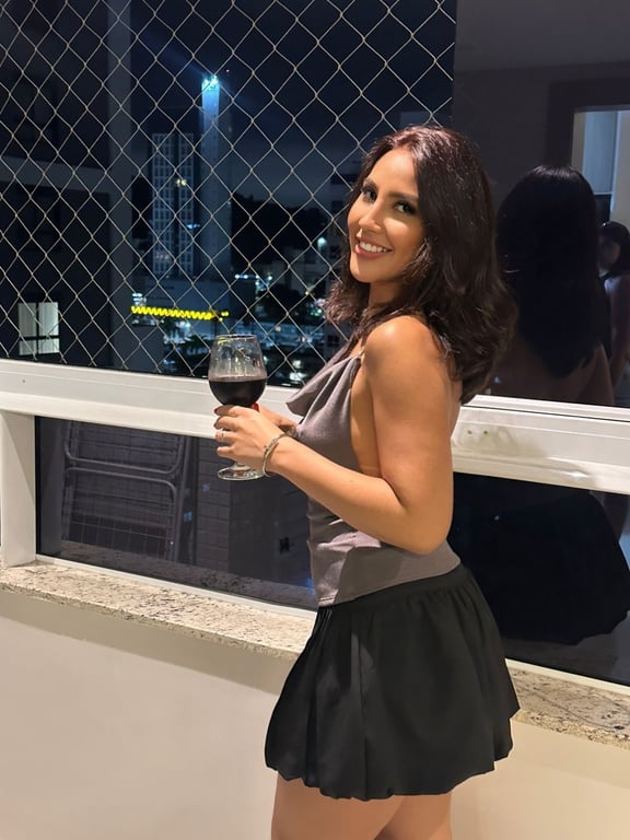 Terapeuta Manu: A Arte do Toque que Desperta o Corpo e a Mente