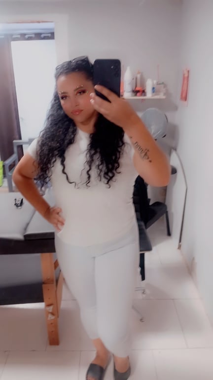 Eliane massagem mix ligan nuru Próstata 